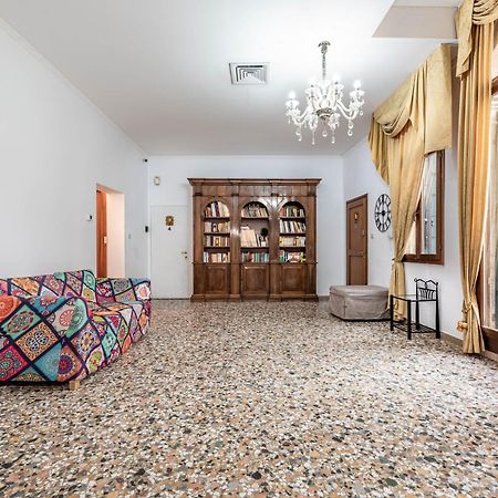 Palazzo Eremite Apartment Venesia Bagian luar foto