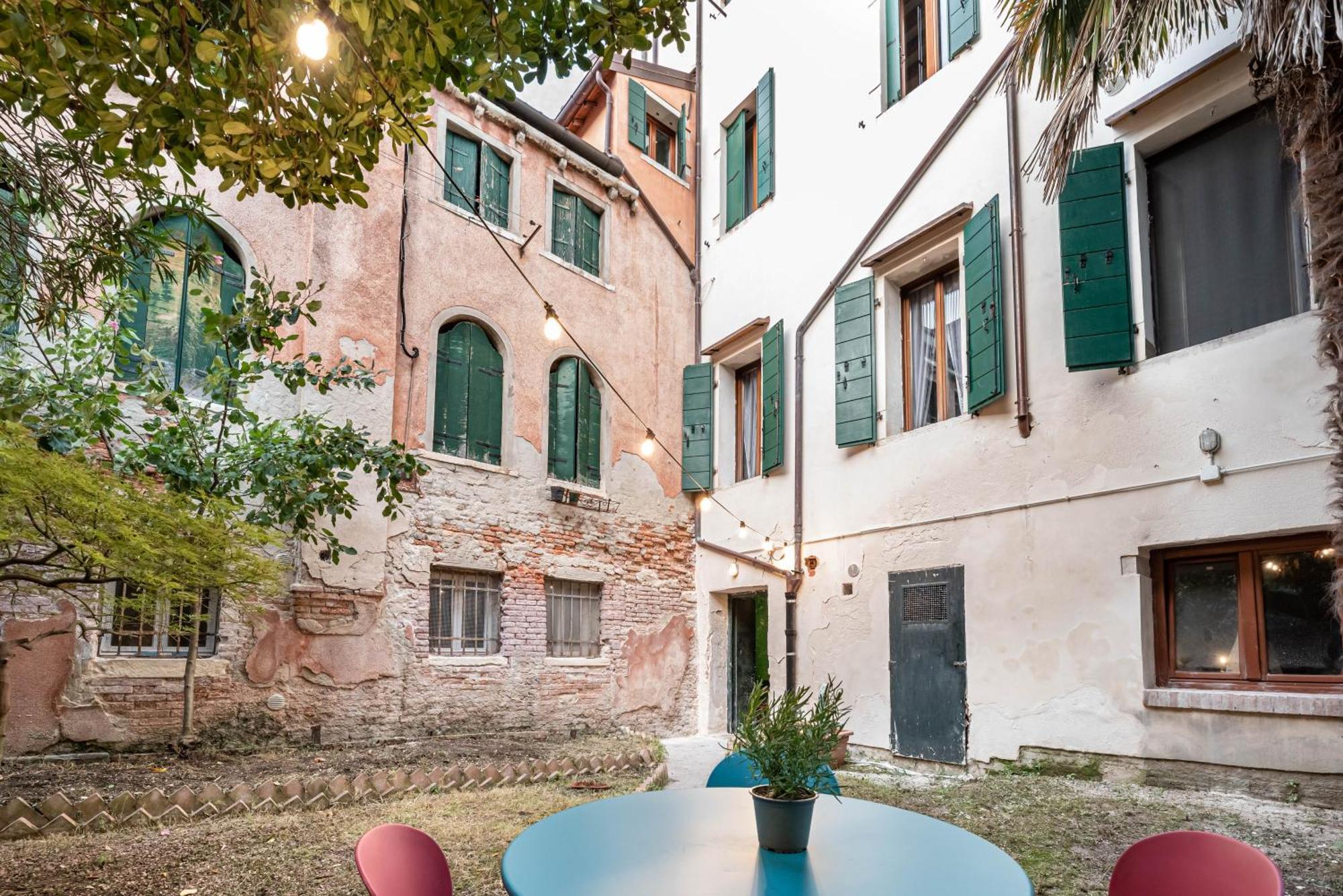 Palazzo Eremite Apartment Venesia Bagian luar foto