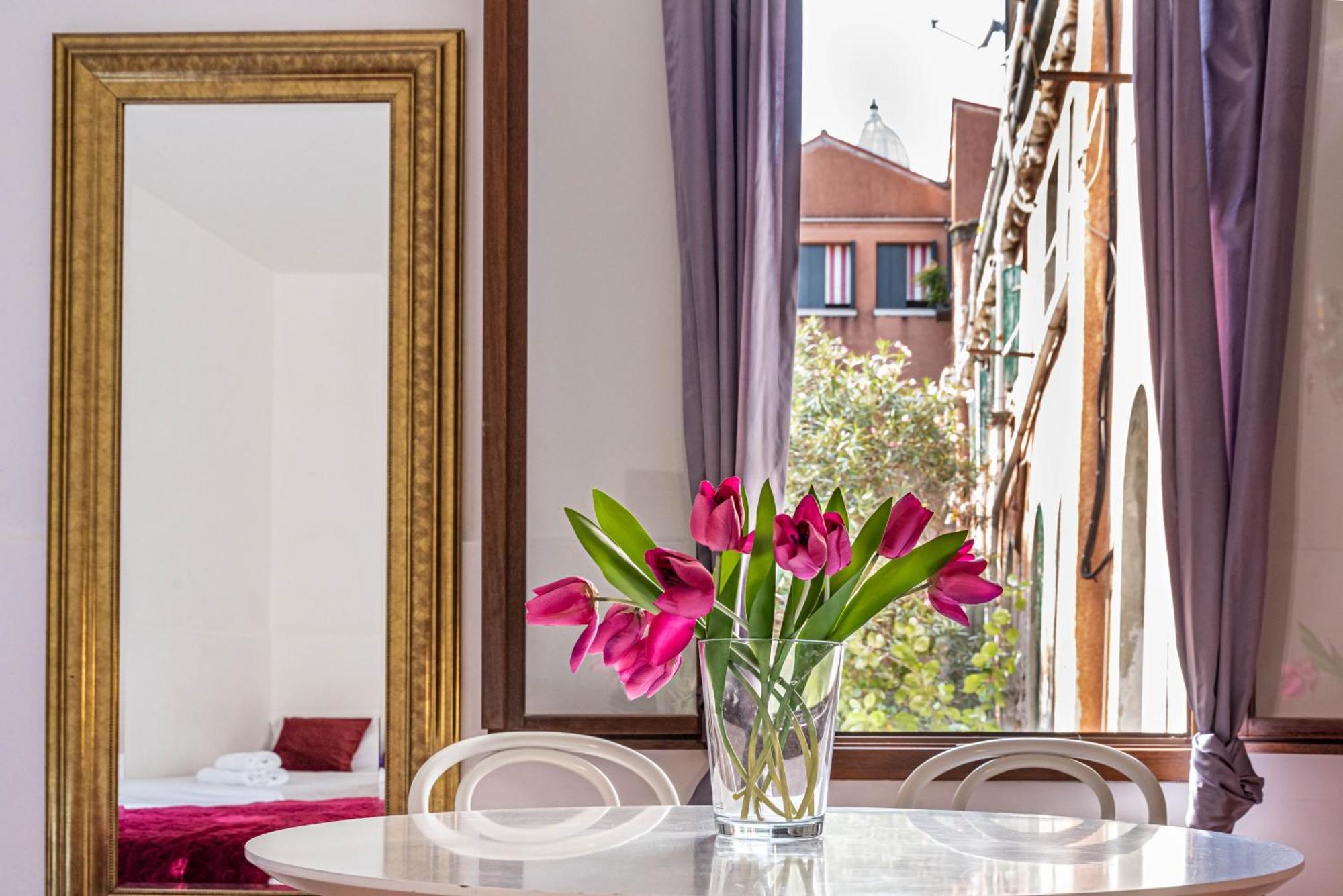 Palazzo Eremite Apartment Venesia Bagian luar foto